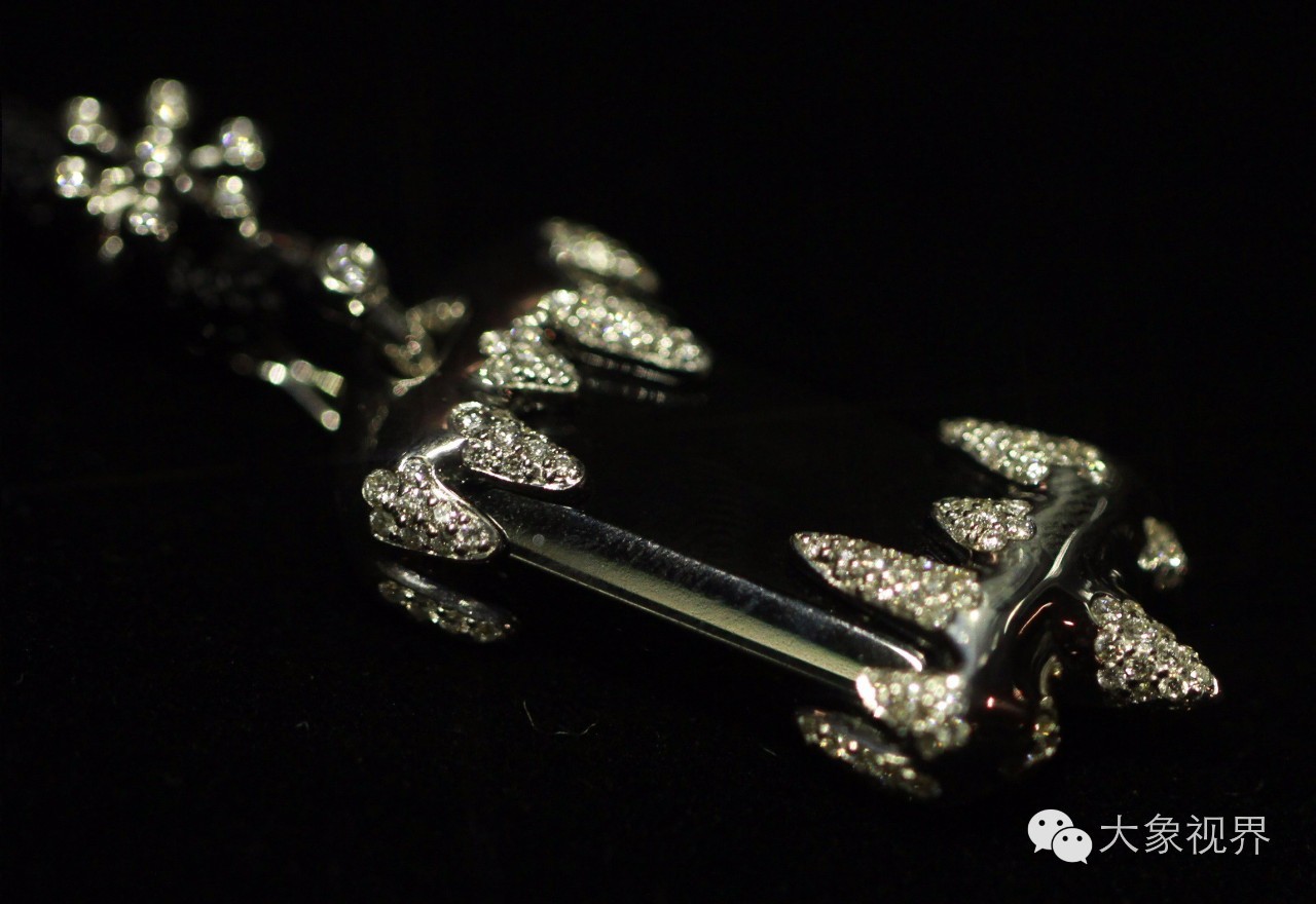 美艳洋模带您私家欧洲之旅！