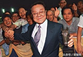 逝世50年李小龙永远活在人们心中,李小龙传奇90年代的李小龙