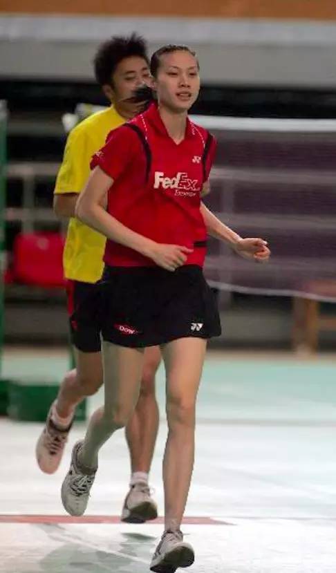 冬季打球的正确热身方式,天气冷打球关注事项