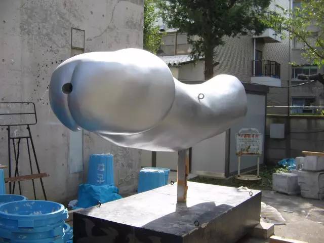 还有什么能比日本武藏野美术大学更疯狂？