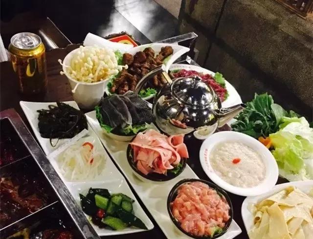 天冷你不会穿秋裤吗,冬季你可以不穿羽绒服但一定要穿