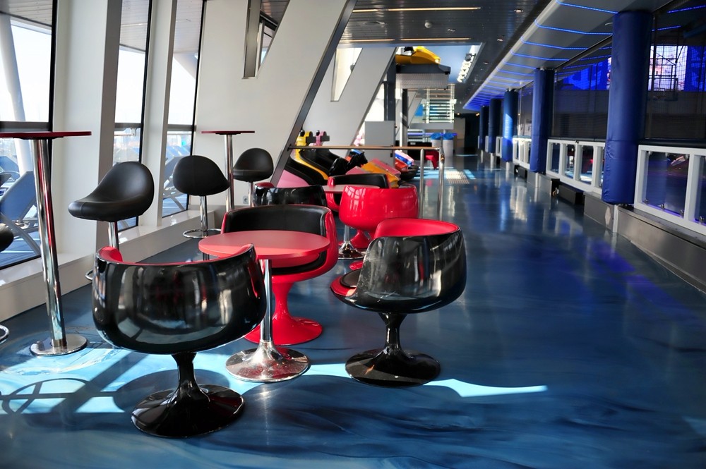 皇家加勒比海洋量子号,亚洲最大邮轮海洋量子号视频