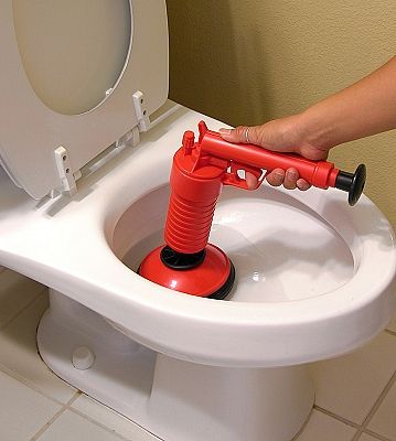 下水道堵塞最简单的疏通方法,下水道堵塞最常用的疏通方法