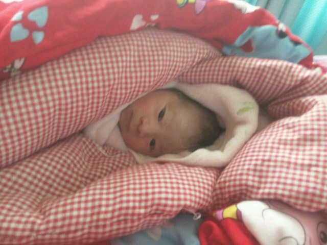 宫缩疼还是侧切缝针疼,顺产日记破水