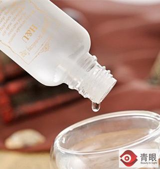 化妆品中有哪些是易燃易爆炸,化妆品使用说明和关注事项