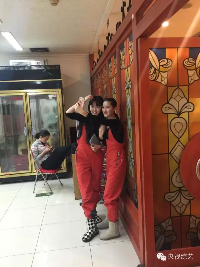 1983央视春晚精彩瞬间,历届春晚惊艳瞬间