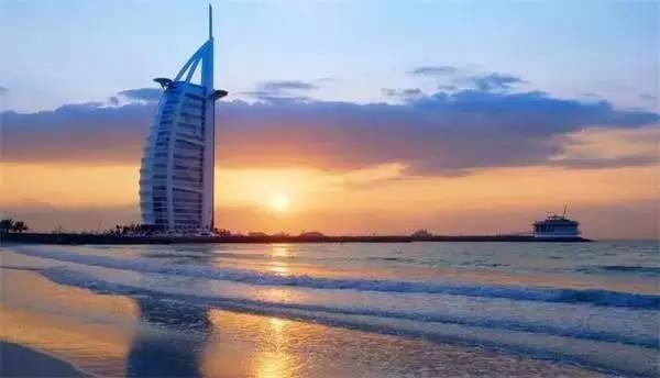 临港新城，上海的“迪拜”？上海的“横滨”？