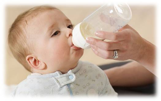 献给春节里一样辛苦的奶爸奶妈：宝宝吐奶，怎么办（上）