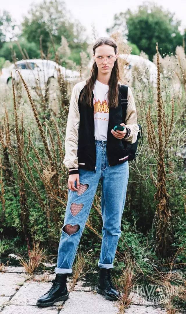 什么？“辣眼睛”的渔网袜又回来了？！然而这一次我竟然驾驭得这么好看！