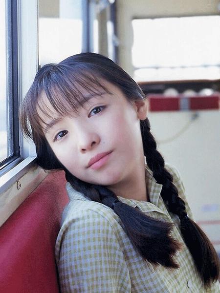 如何快速消除法令纹和双下巴,每天坚持三分钟消除鱼尾纹法令纹