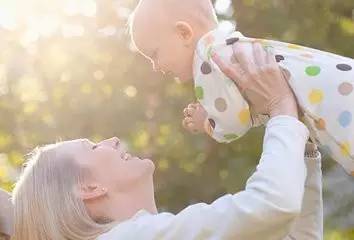 宝宝寒湿体质要怎么调理,育儿教育怎样使婴儿更健康