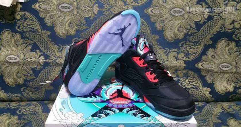 怎么看篮球鞋纹路深不深,篮球鞋怎么看性能