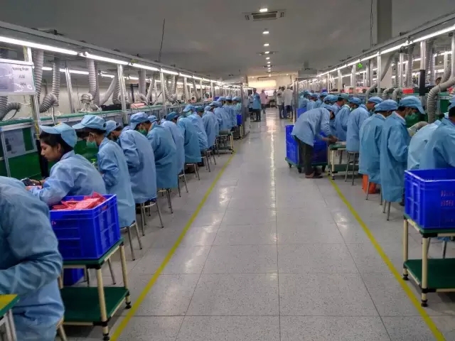 中国手机产业视察团走进Intex、闻尚