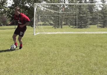 学会这几招足球过人,各种停球基本功怎么练