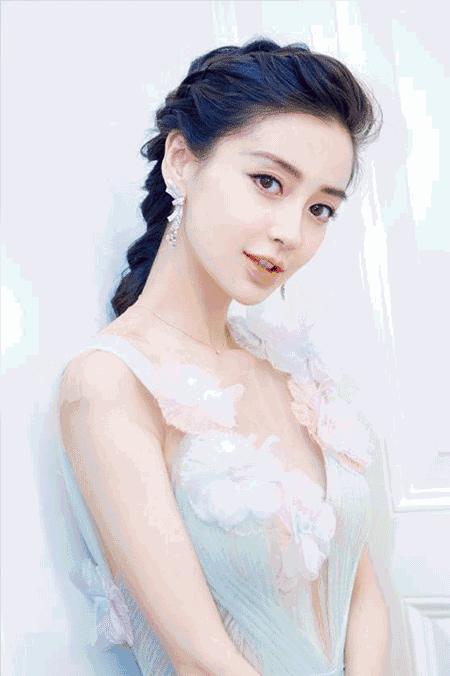 曾经Angelababy也愁过脸太胖！现在瘦成第一V脸到底和什么有关？