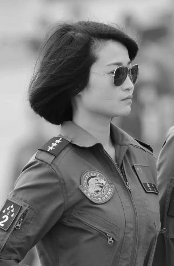 空中课堂花木兰教学视频,金孔雀折翼蓝天原视频