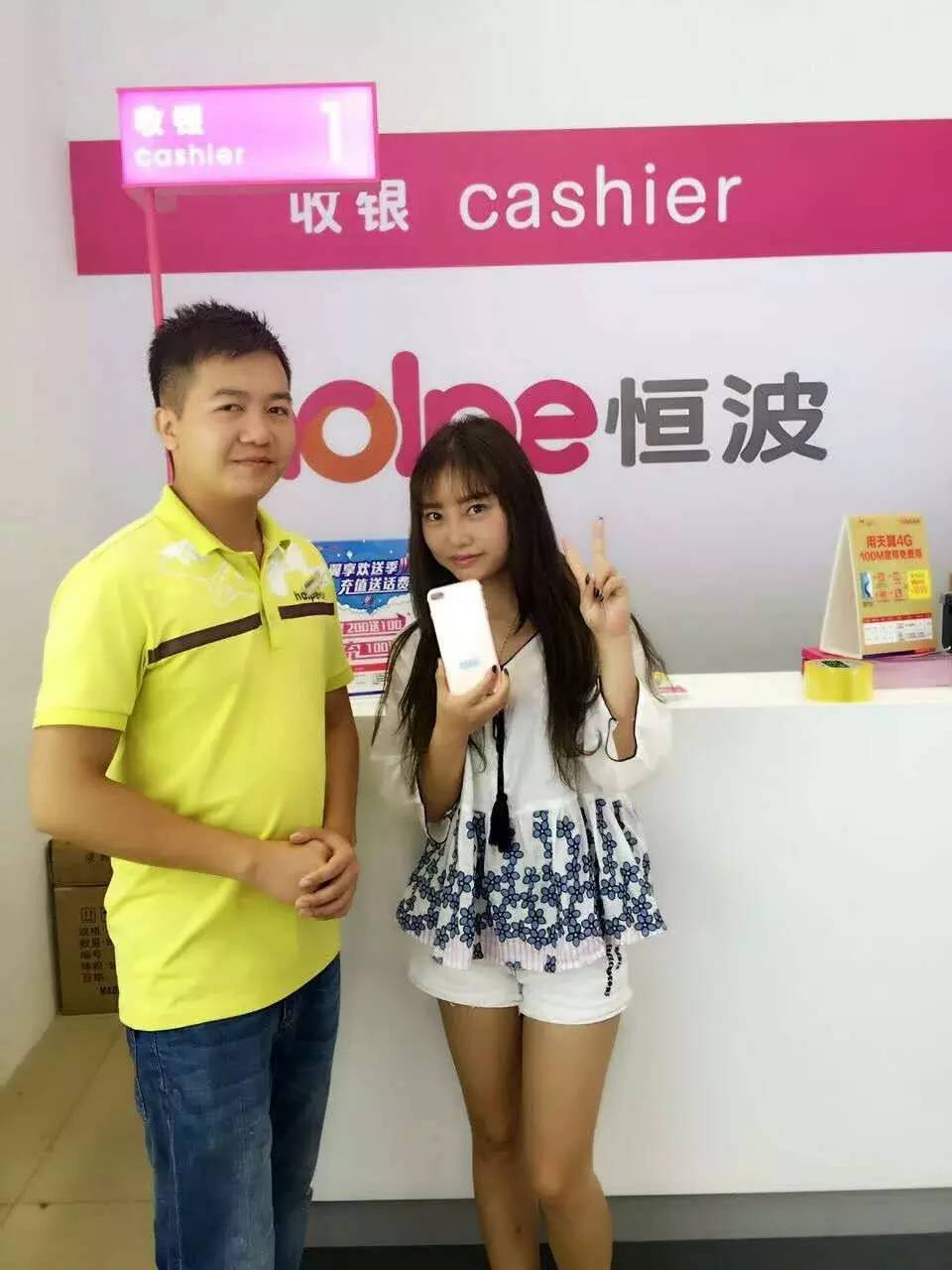 为什么越来越多的人在买手机,为什么越来越多的人喜欢逛实体店