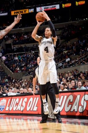 马刺又出怪招下放“皇阿玛”，微服私访只为找回杀手准星