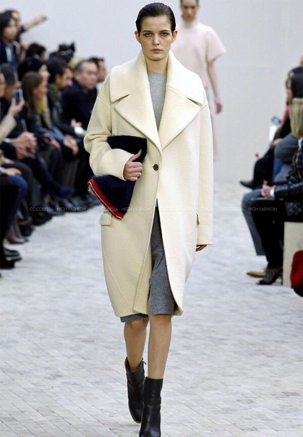 什么样的毛呢大衣款式比较好看,挑选适合自己的毛呢大衣