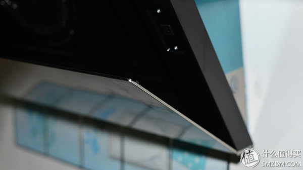 美的抽油烟机侧吸式清洗图解,油烟机拆卸清洗详细全过程美的