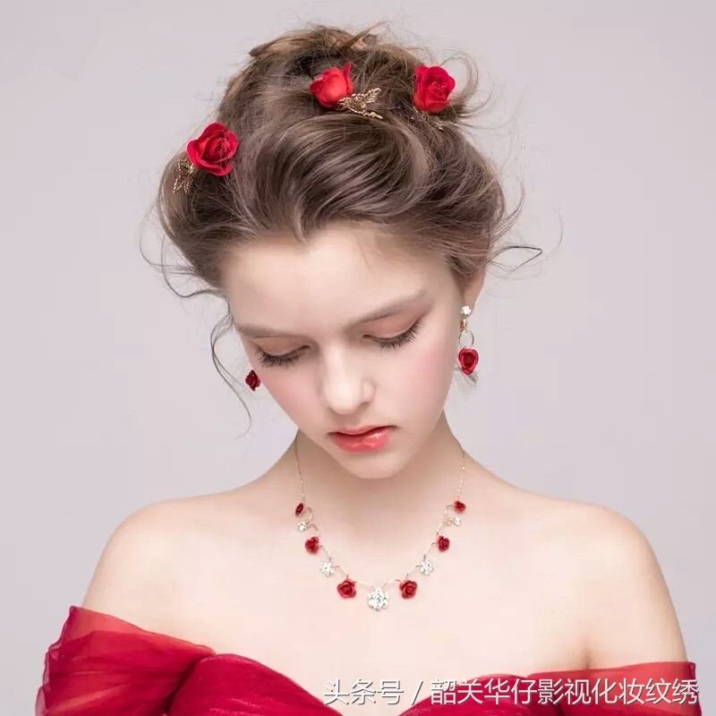 敬酒服复古礼帽新娘造型,新娘新款式敬酒服款式大全