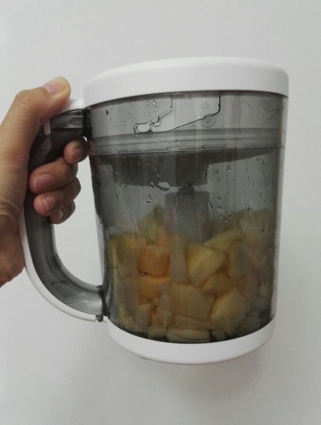 给宝宝添辅食要全部喂完吗,飞利浦新安怡辅食机使用方法视频