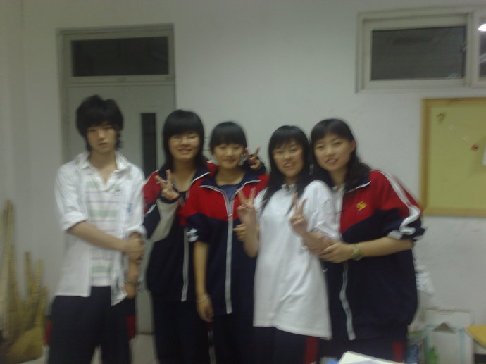 为什么叫鹿晗傻狍子,论鹿晗的傻狍子进化史