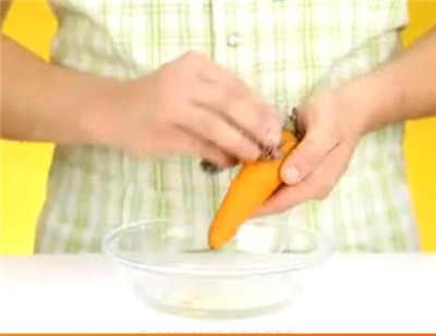 剥大蒜最简单的方法是什么,巧剥蒜皮图解