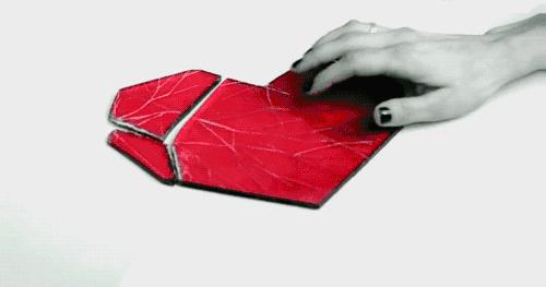 谈恋爱只出个JJ，你怎么不去死一死？