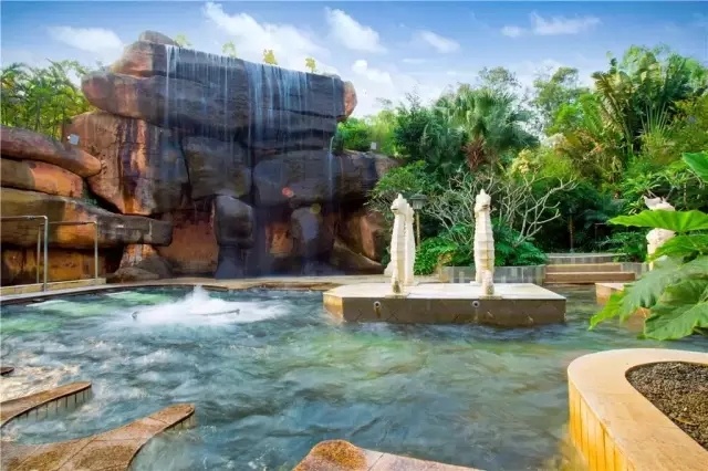 国内十佳温泉一扫冬季的寒冷,又到了泡温泉的季节