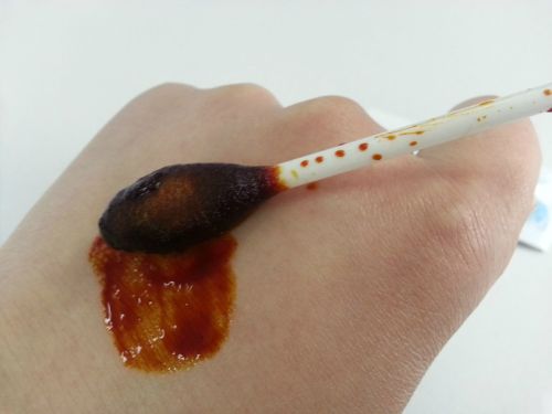 10种家庭常备药清单,家中常备的伤湿止痛膏的20种用法