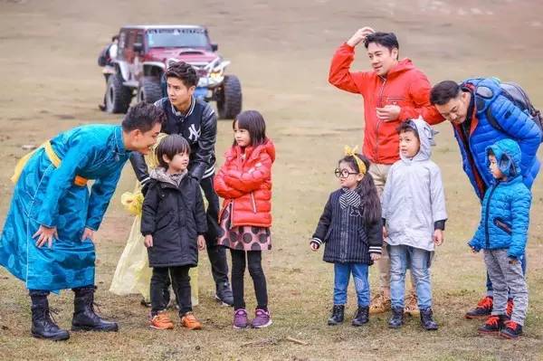 爸爸去哪儿第四季阿拉蕾和董力,爸爸去哪儿第四季免费观看完整