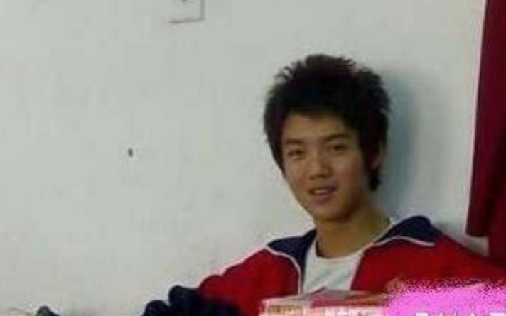 为什么叫鹿晗傻狍子,论鹿晗的傻狍子进化史