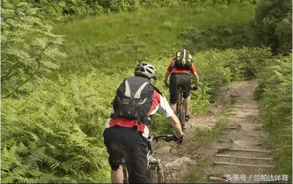 骑行中引起腰背疼痛的原因,骑行腰酸痛是什么原因