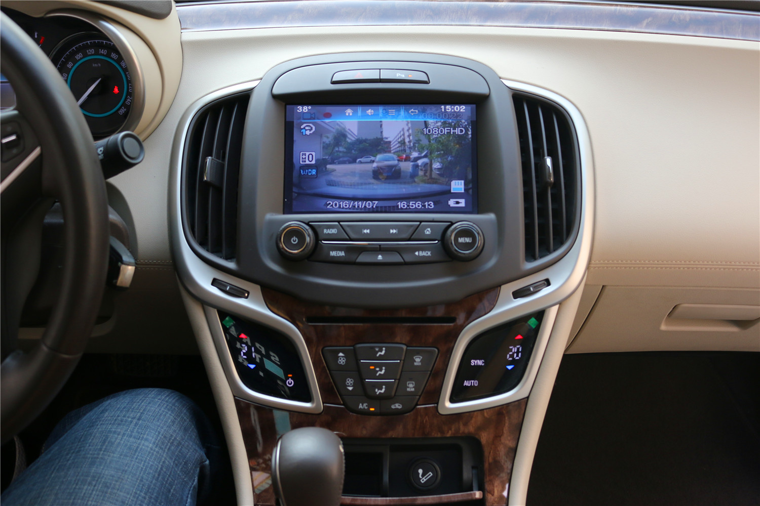 13款别克君越智能导航,别克君越最好的导航一体机