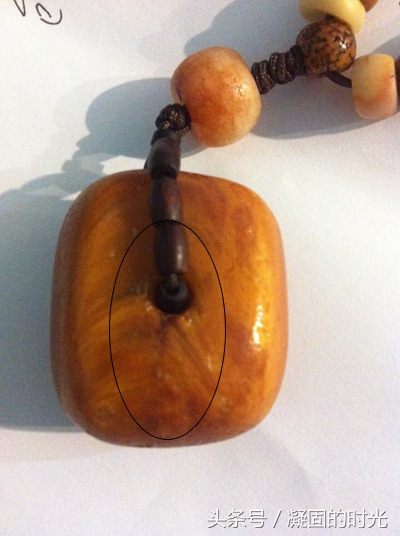 二代蜜蜡压制,琥珀蜜蜡鉴别方法大揭秘