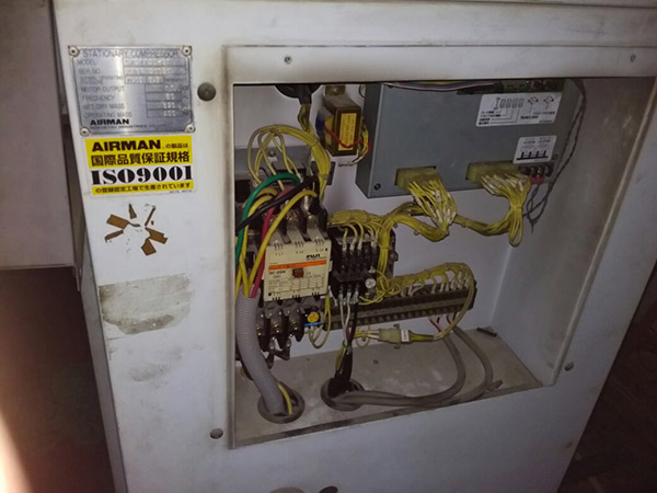 关注！冰箱响个不停其实是坏了！赶紧这样修修，别看到电费才后悔