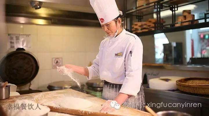 旺顺阁鱼头泡饼三十块钱,旺顺阁鱼头销售额