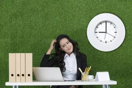 年轻人肩周炎是什么原因引起的,肩周炎是冬季高发期吗