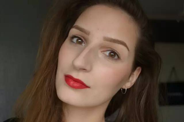 香奈儿口红三支套装试色,看了又看银珠的口红