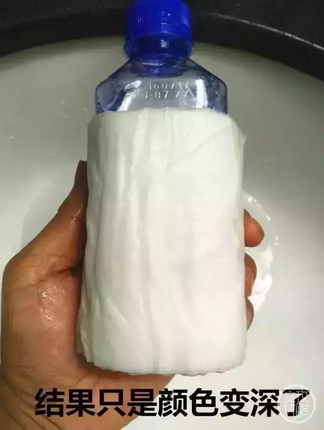 核桃刚入手怎么变红,刚买的核桃发红