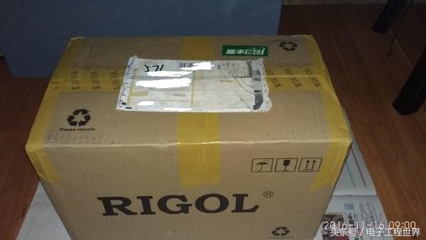 晒一下剁手节入的RIGOLDS2072A示波器开箱