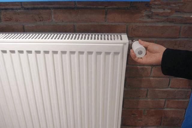 家里水管莫名其妙的渗水,家里水管有水锤现象