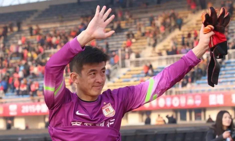 11年天津泰达足协杯冠军,2006年泰达