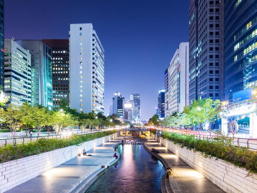 厉害了word思密达！韩国牌子的护肤品and韩国冬天必去景点