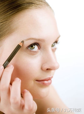 古代人和现代人化妆,古代现代化妆品哪个好