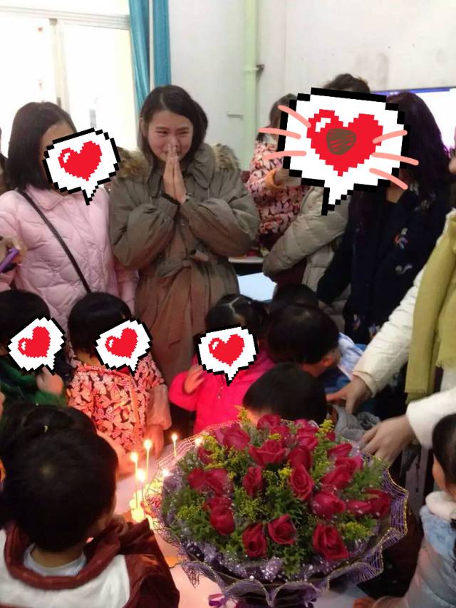 幼儿园老师好当吗,当幼儿园老师好吗