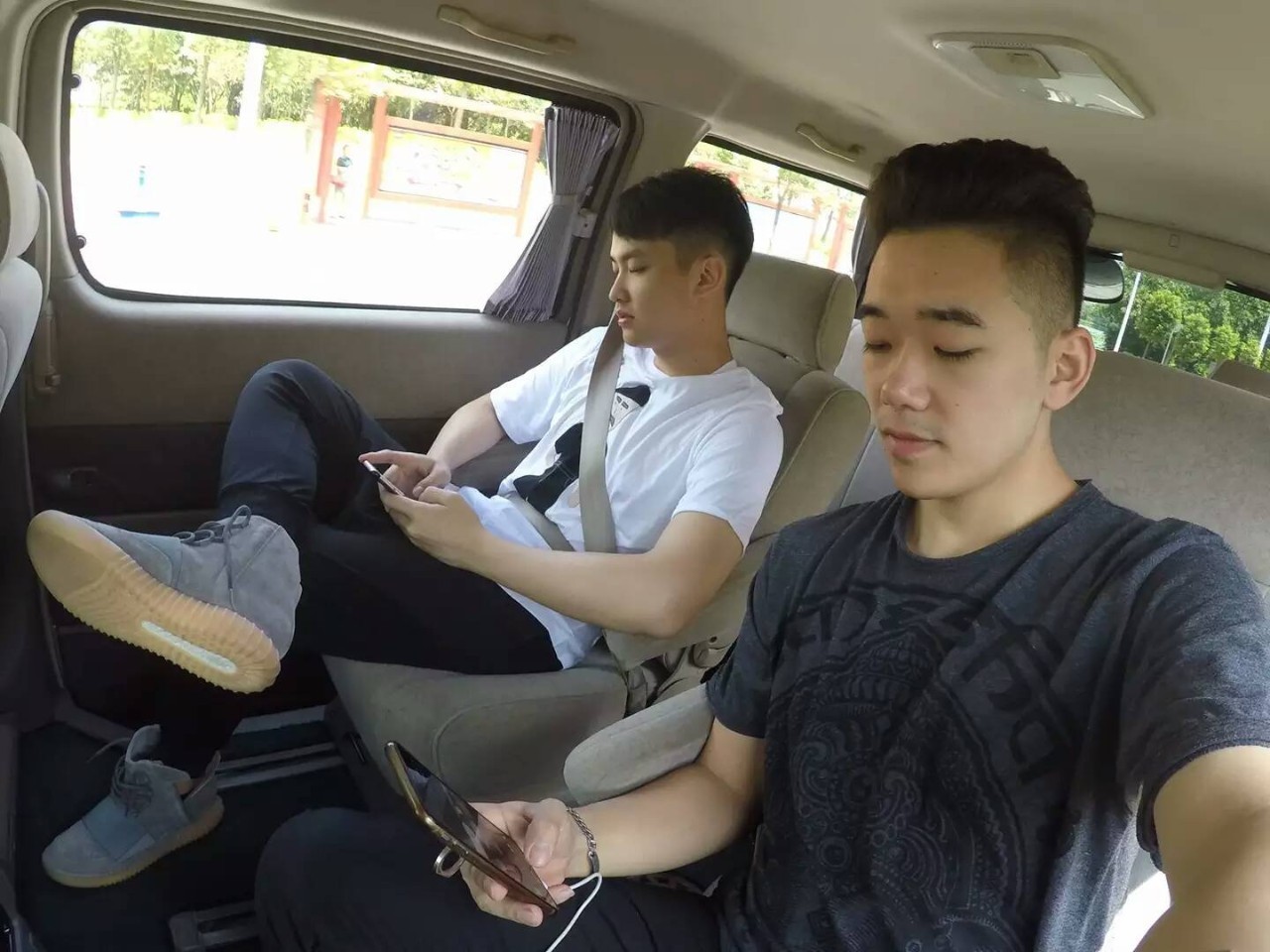 西藏21岁小伙瞒着父母徒步,一人穷游西藏13天