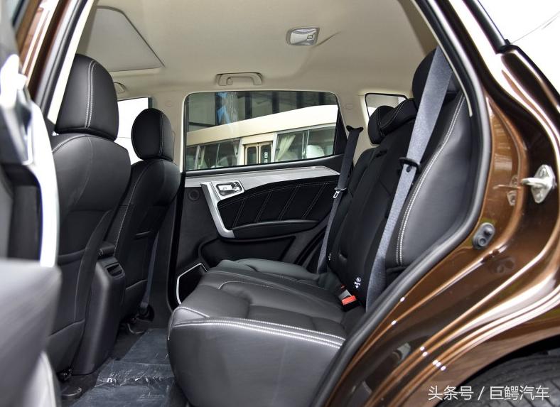 国产车吉利最新款,国产车吉利标志大全