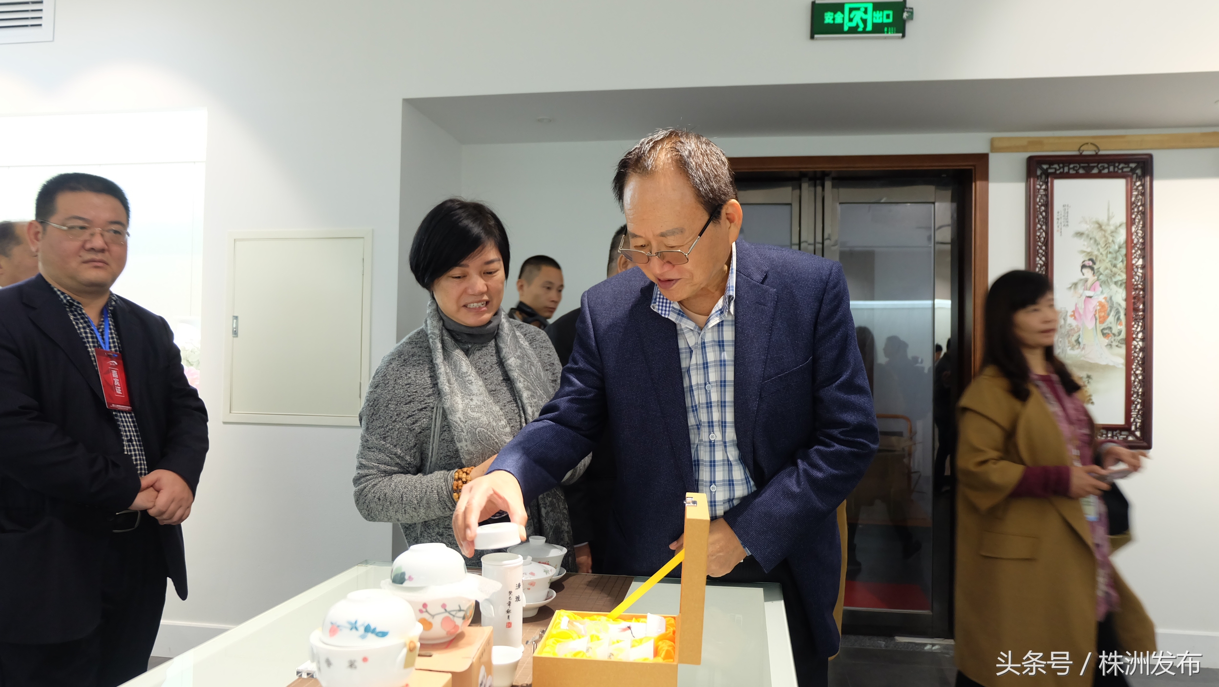 台商在醴陵被开了眼界精美的国瓷这样烧制而成